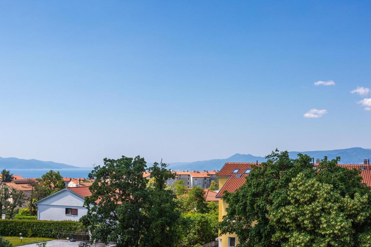 Kvarner Bay - Apartments 2 & 4 Rijeka Extérieur photo