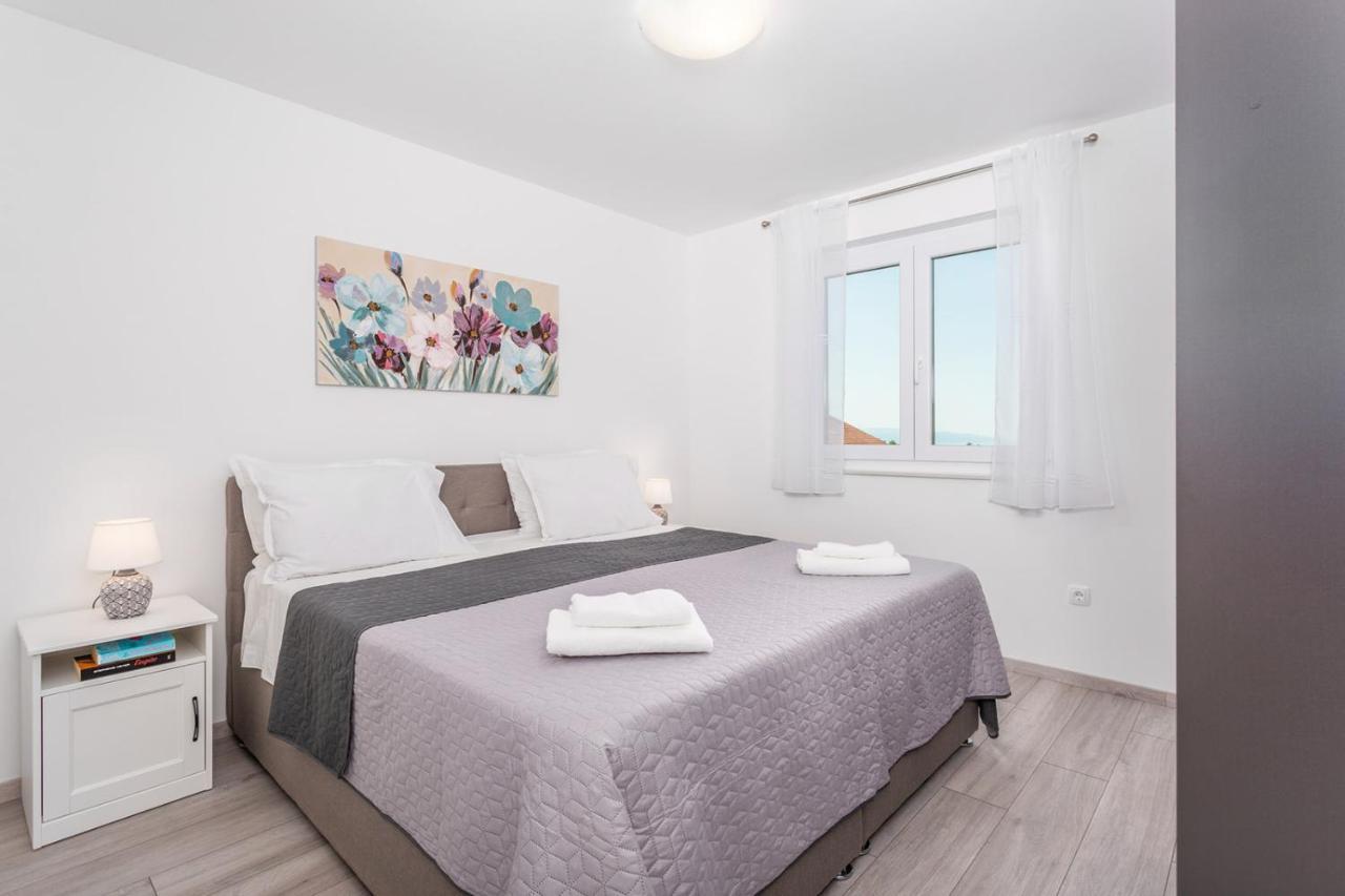 Kvarner Bay - Apartments 2 & 4 Rijeka Extérieur photo